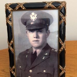 Edgar Berebi Picture Frame